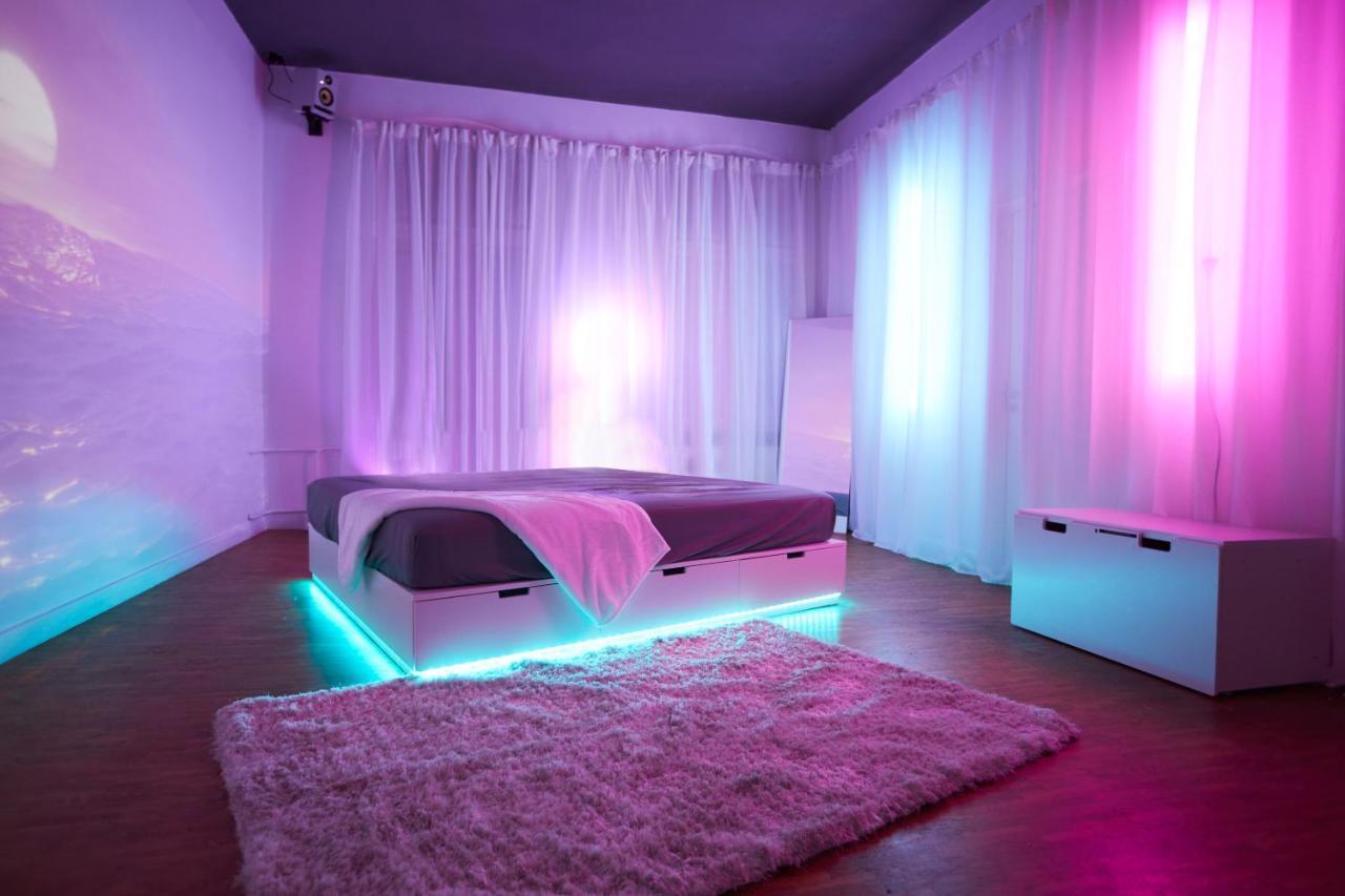 Lejlighed Huge With Cinema And Kitchen In Friedrichshain Berlin